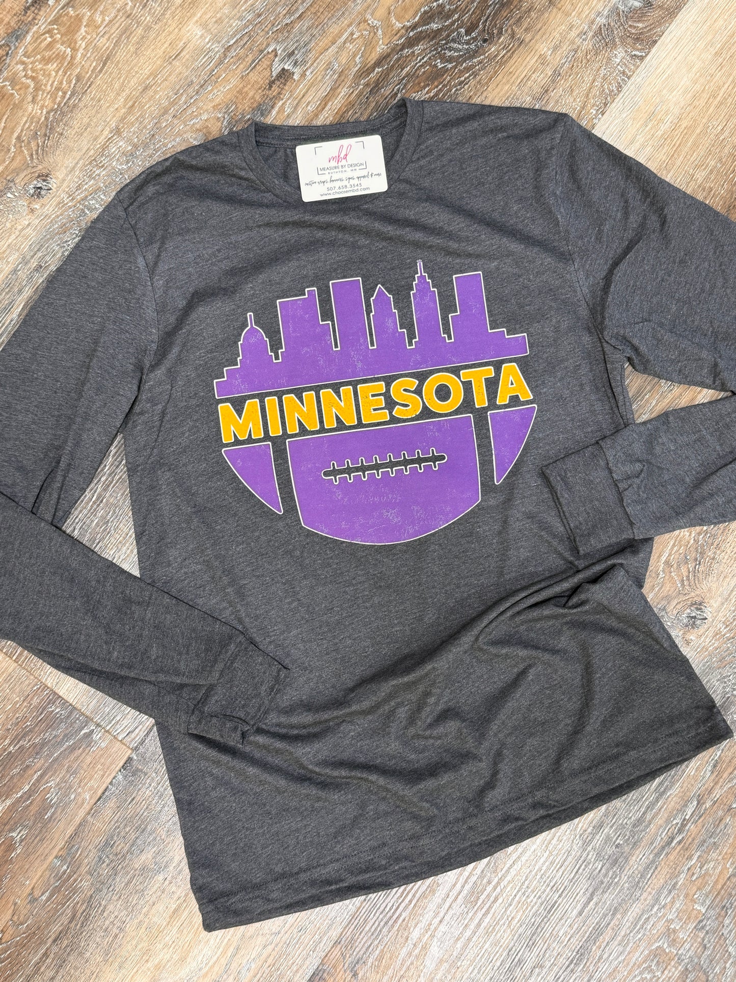 MN SKYLINE LONG SLEEVE