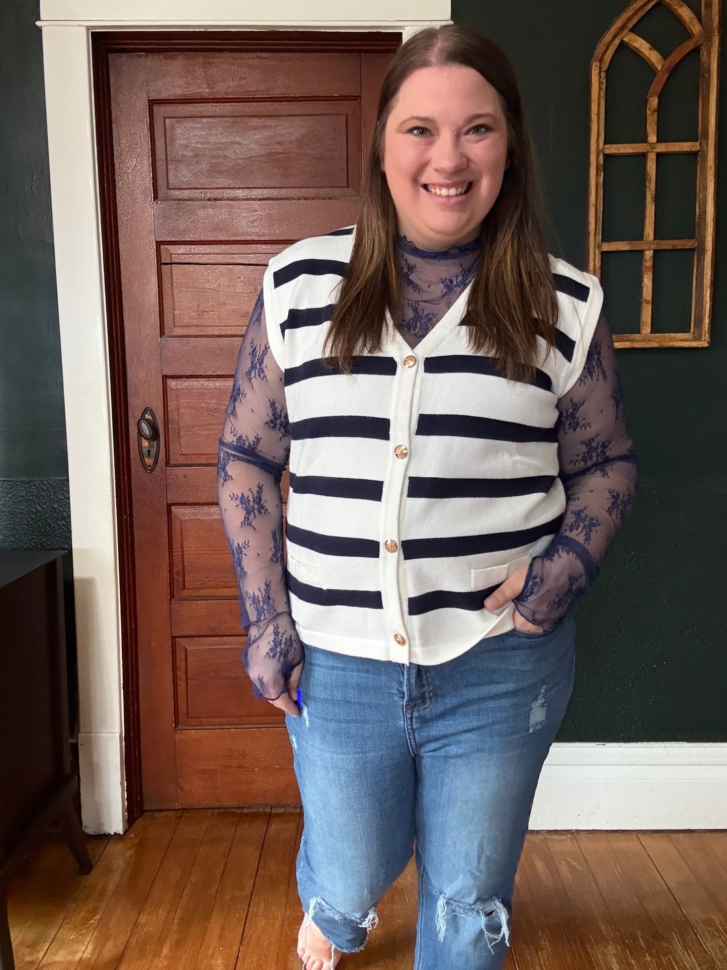 STRIPED SWEATER VEST