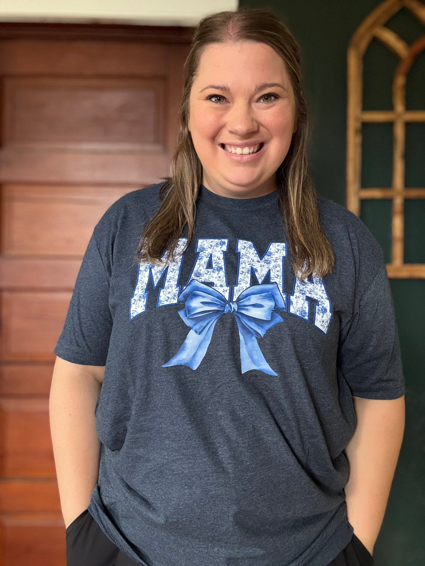 MAMA BOW TEE