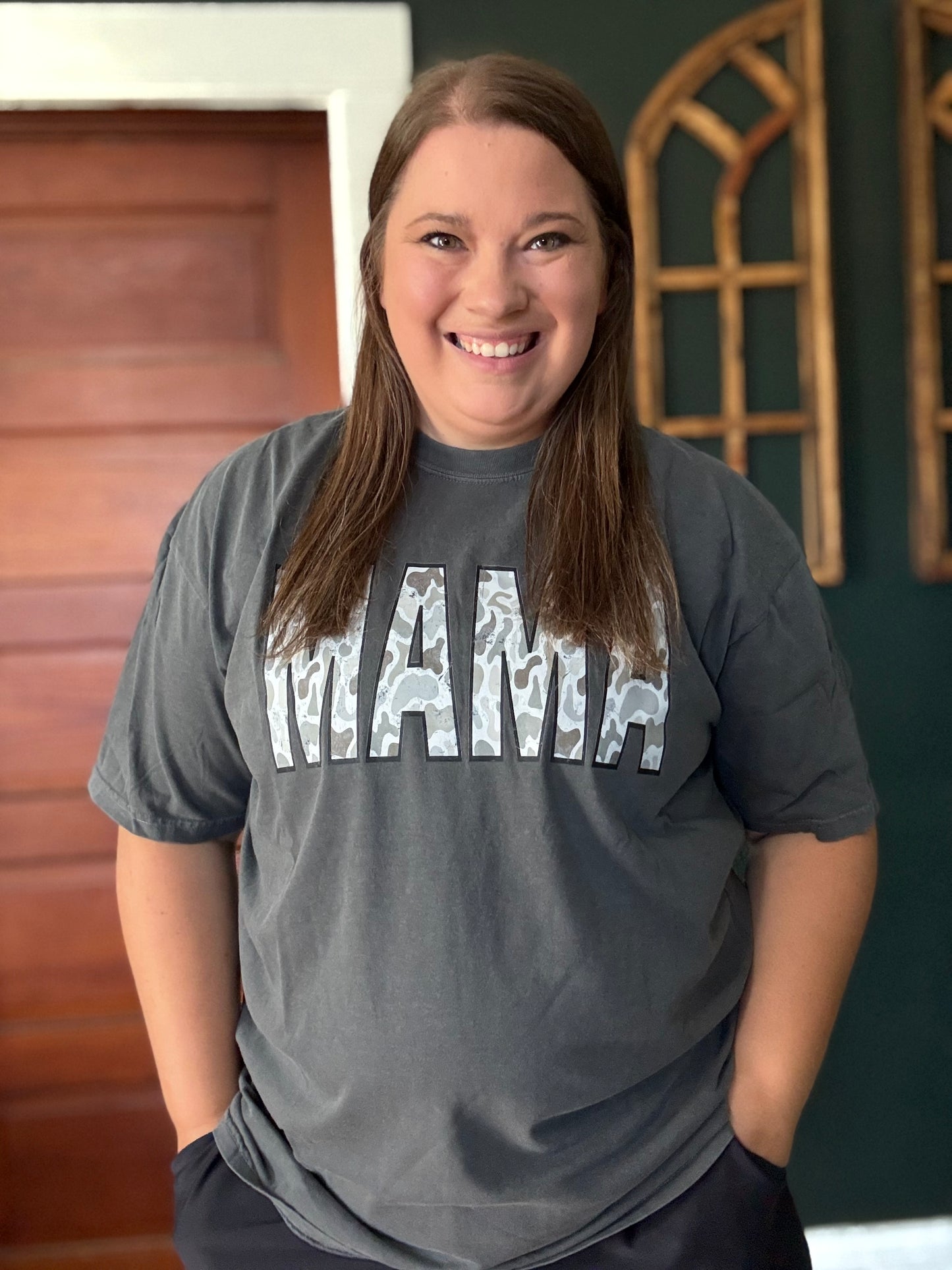 MAMA CAMO TEE