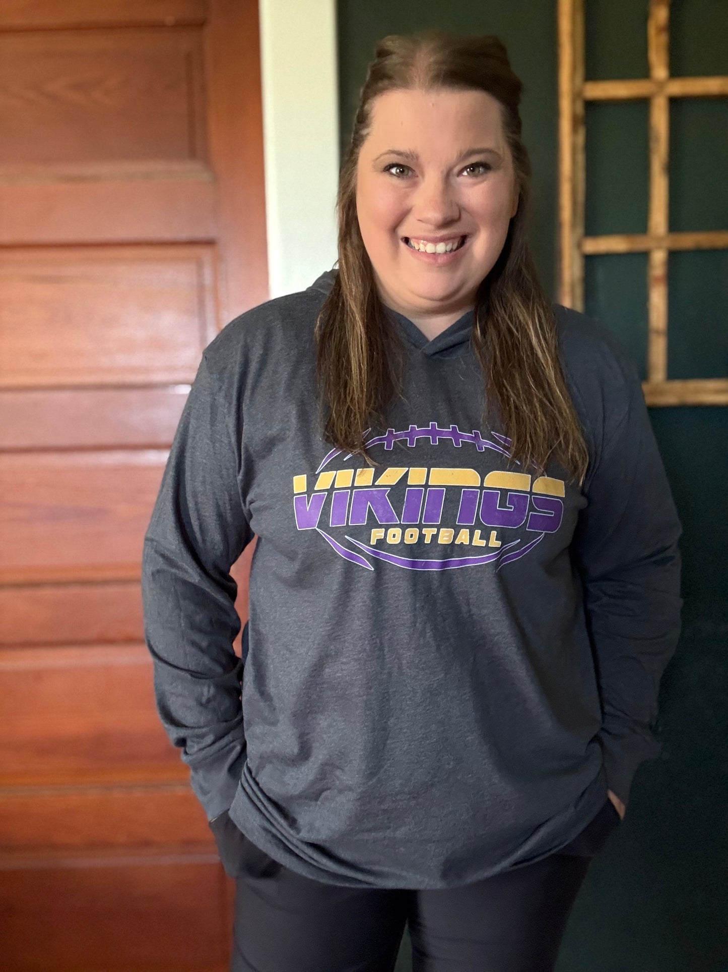 VIKINGS HOODED LONG SLEEVE