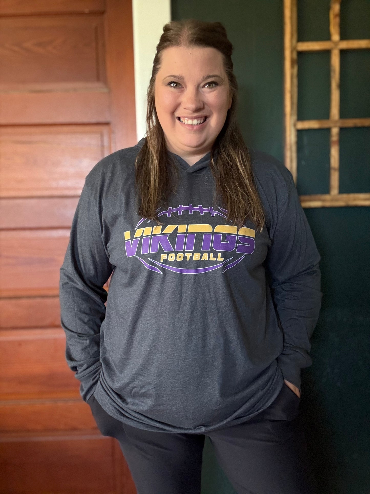 VIKINGS HOODED LONG SLEEVE