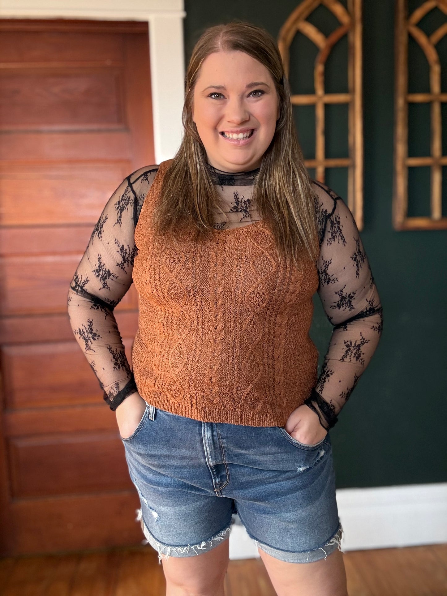 BLACK MESH LONG SLEEVE