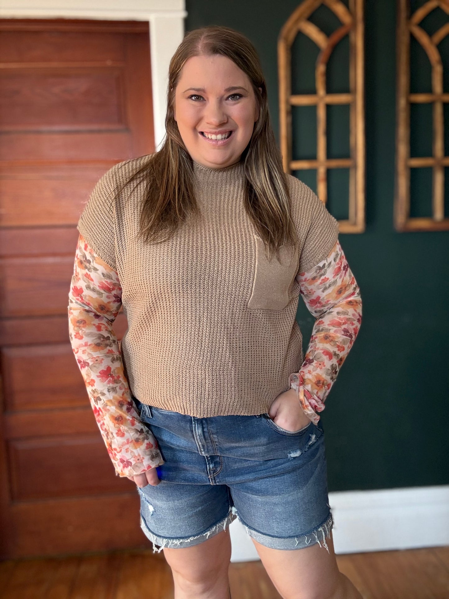 KNIT SWEATER TOP TAUPE