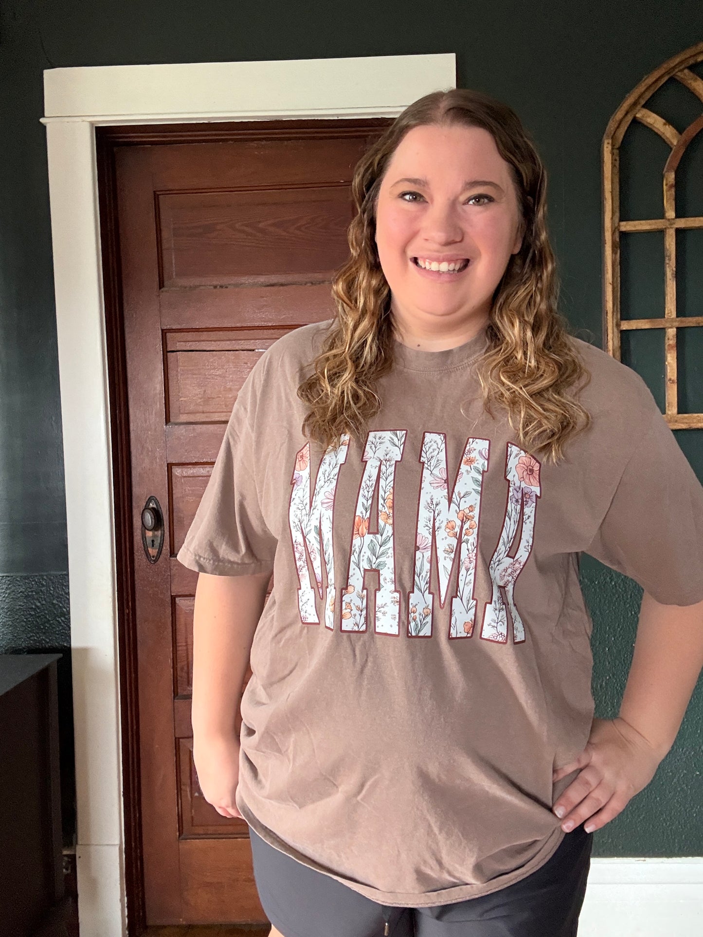 FLORAL MAMA TEE