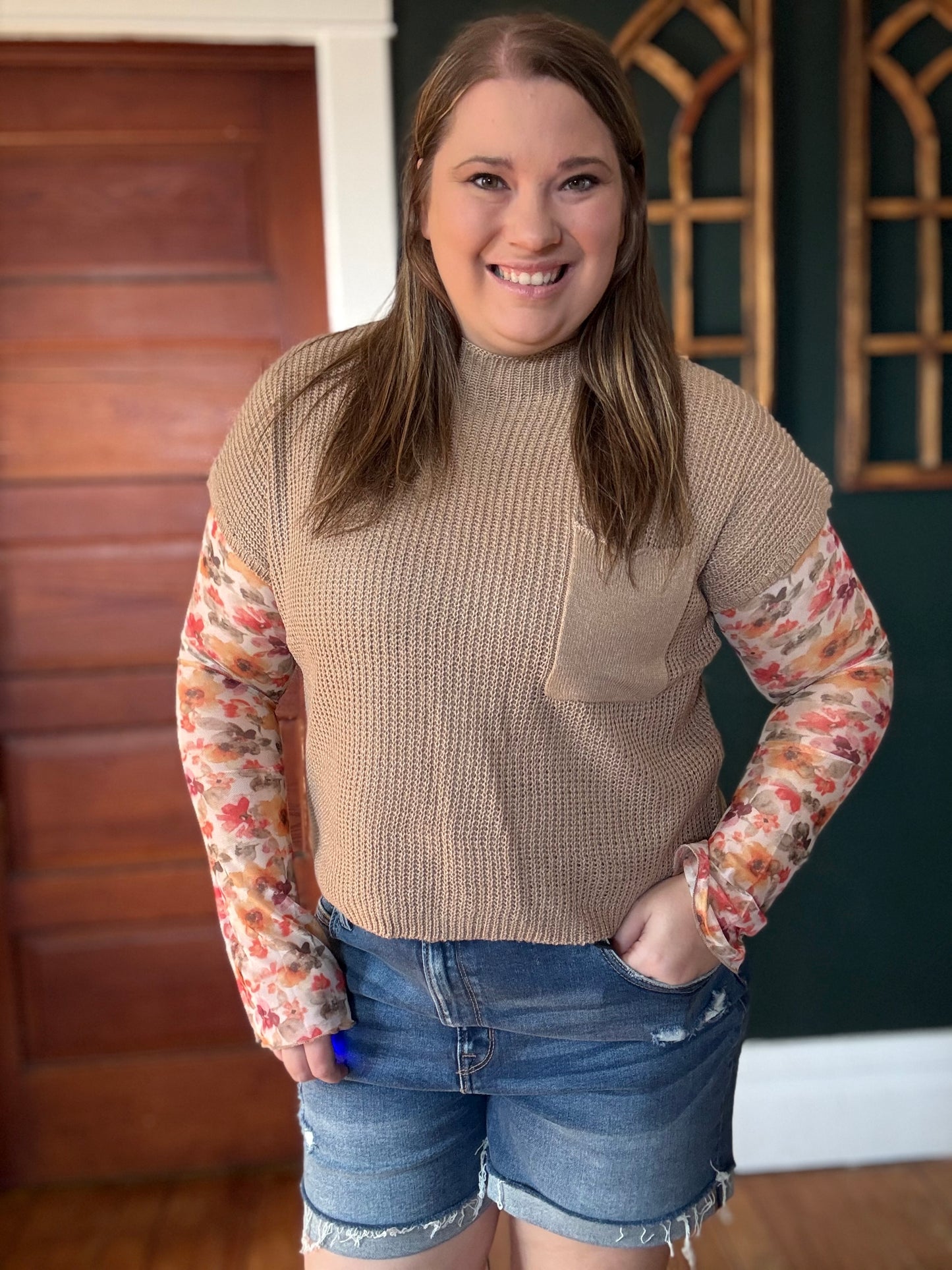 KNIT SWEATER TOP TAUPE