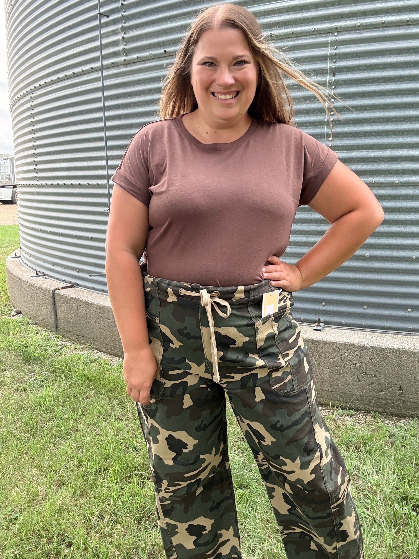 RISEN: MID RISE FIT BARREL SLUNG PANTS PG21258X