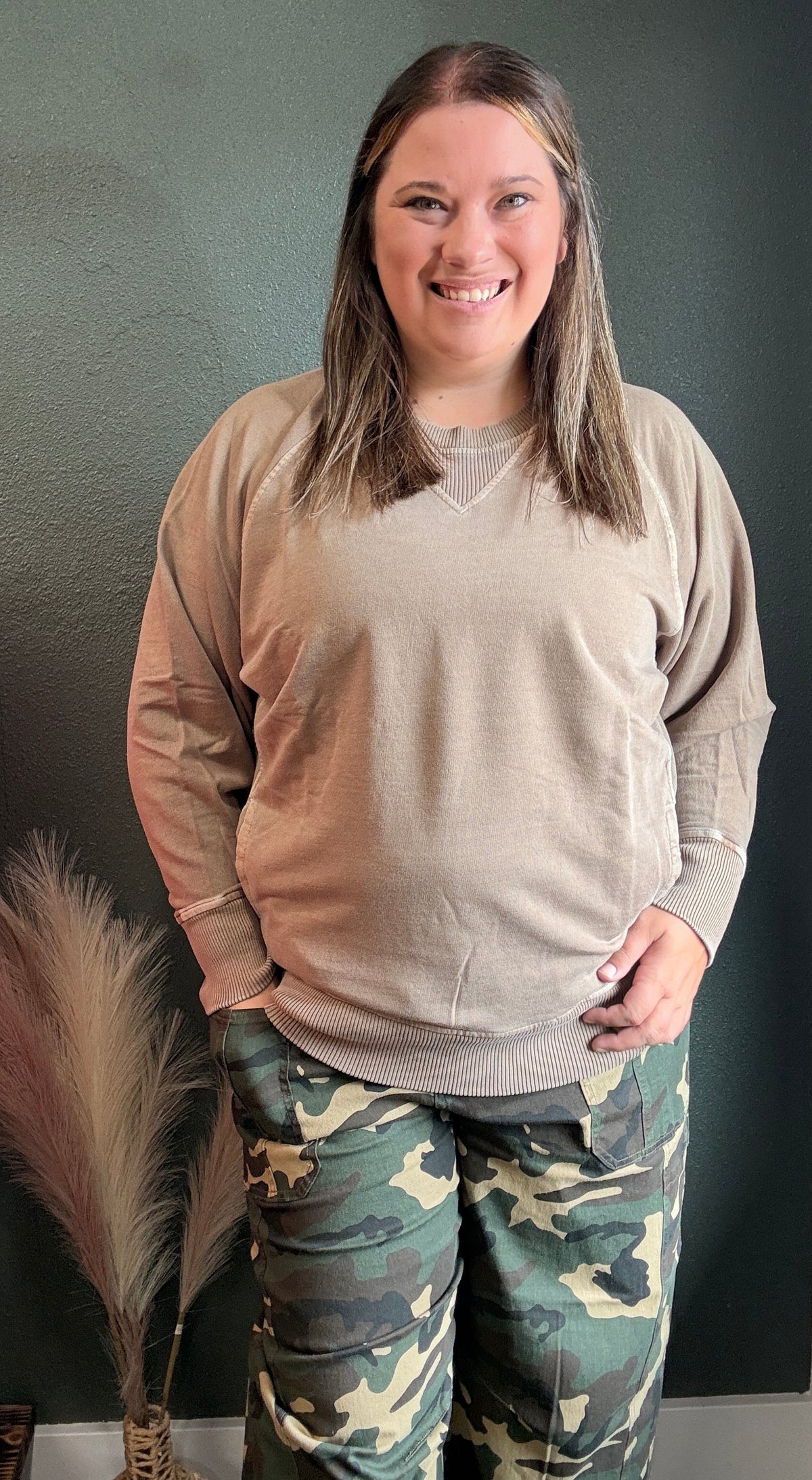 LIVED IN PULLOVER 5176 MOCHA