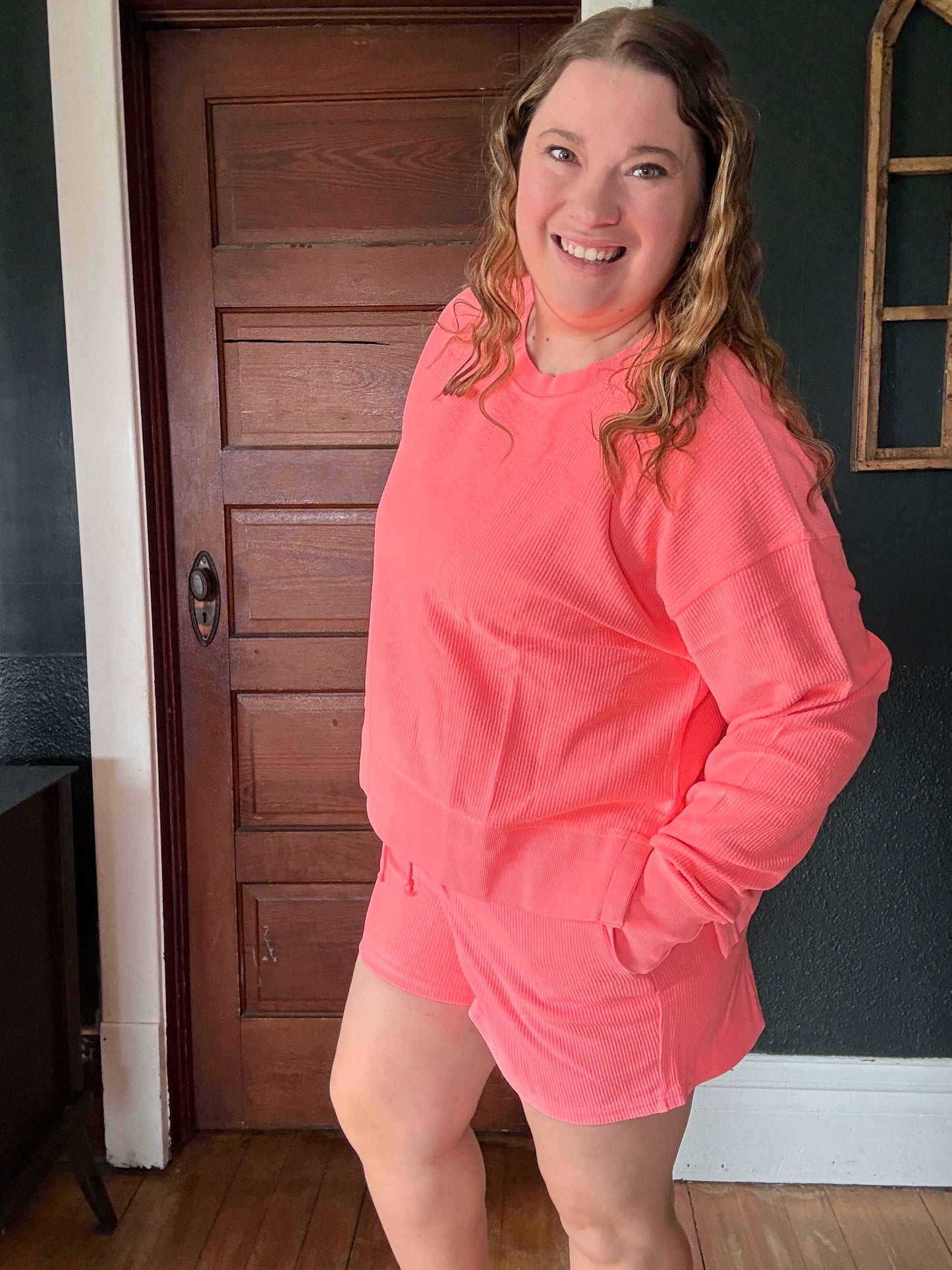 NEON CORAL CORDED CROPPED SIDE SLIT CREW
