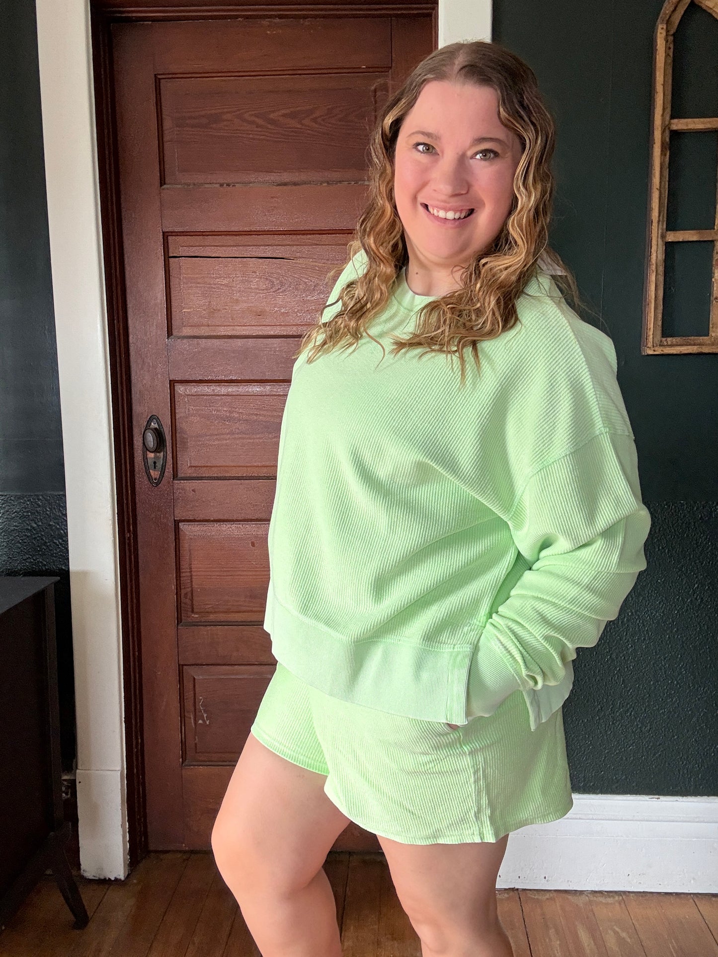 SUMMER GREEN CORDED CROPPED SIDE SLIT CREW