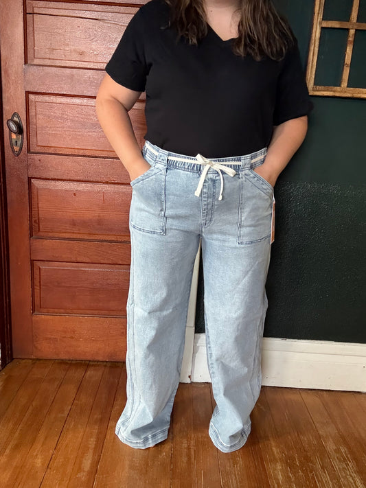 RISEN: HIGH RISE STRAIGHT PULL ON DENIM RDP5745CHX