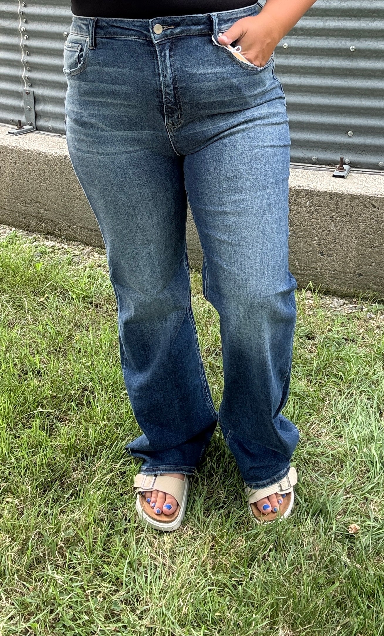 RISEN: HIGH RISE-STRAIGHT JEANS RDP5784X