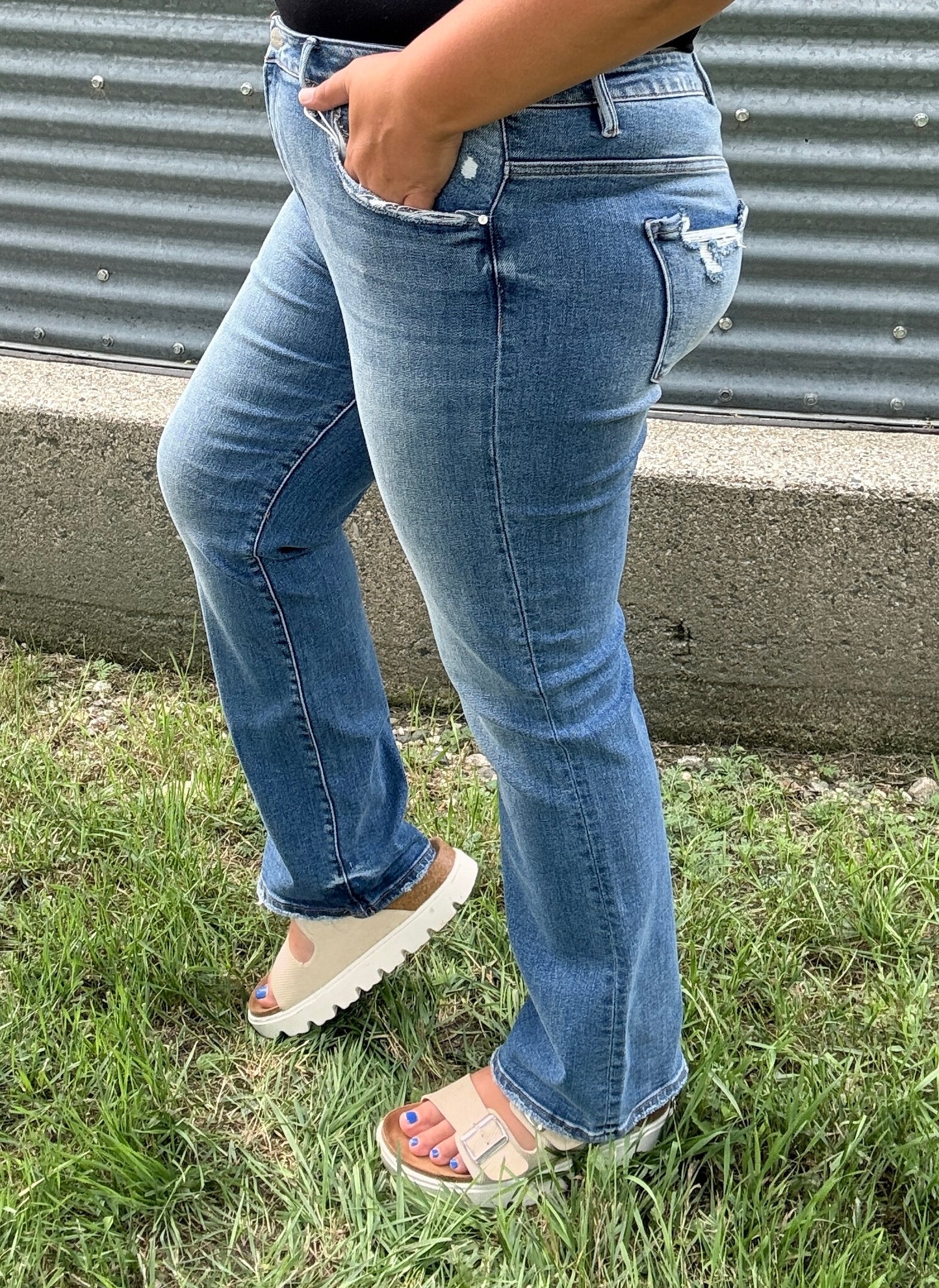 RISEN: MID RISE STRAIGHT JEANS RDP5302