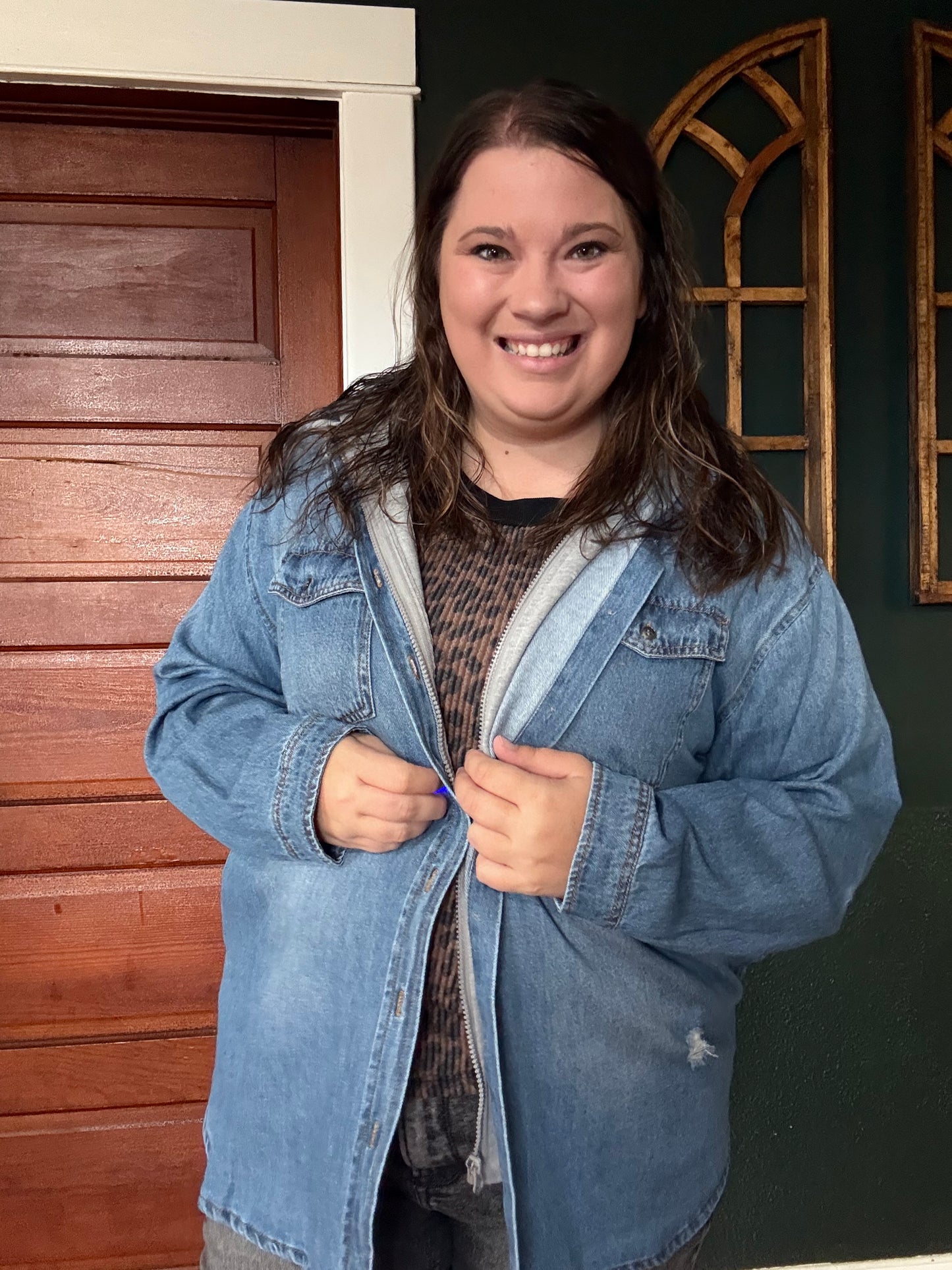 RISEN: OVERSIZED HOODED ZIP UP