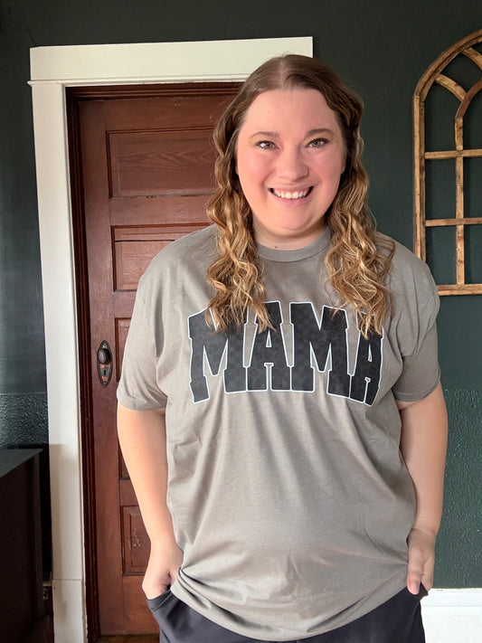 MAMA LEOPARD CHECKERED TEE