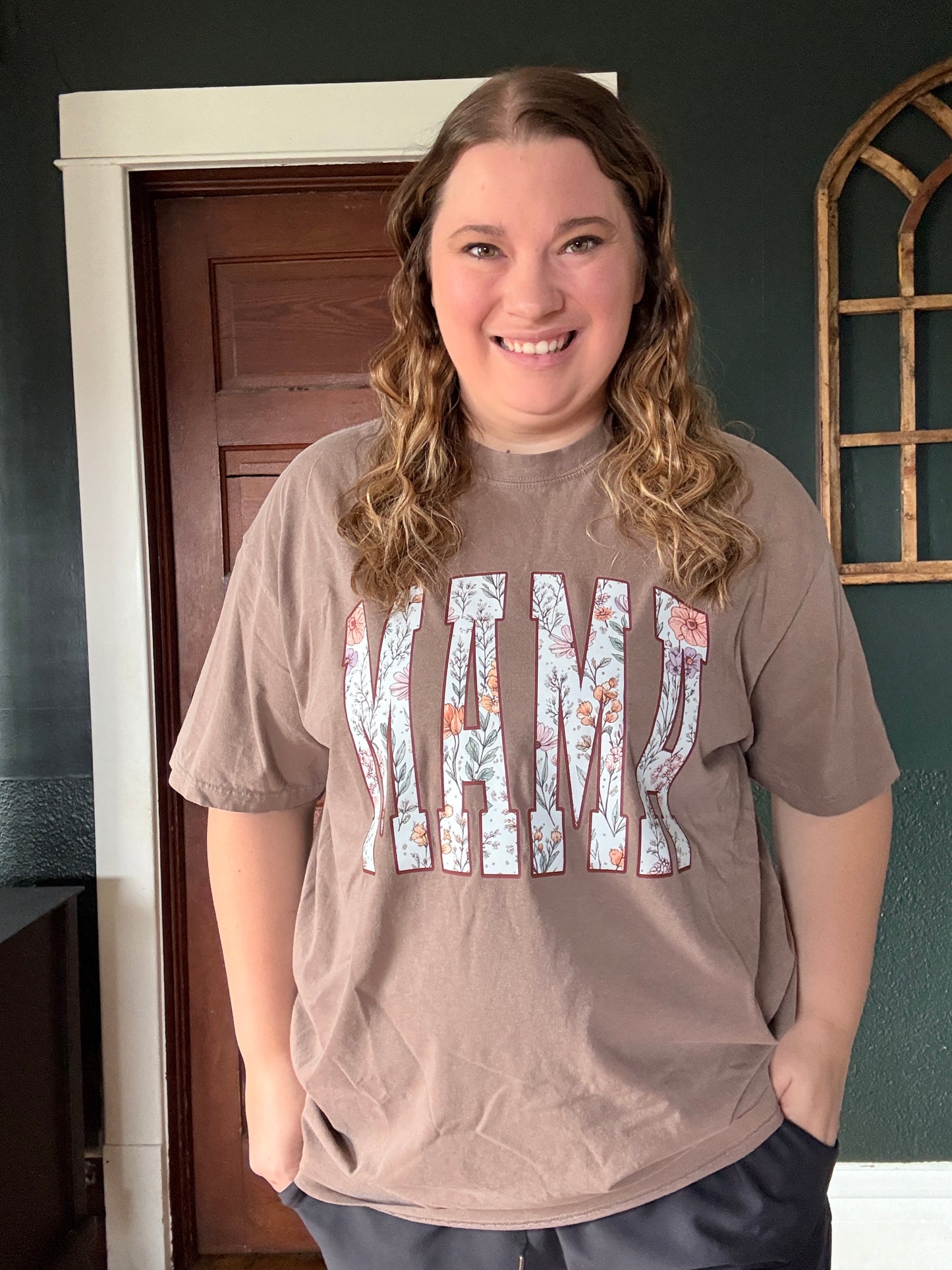 FLORAL MAMA TEE