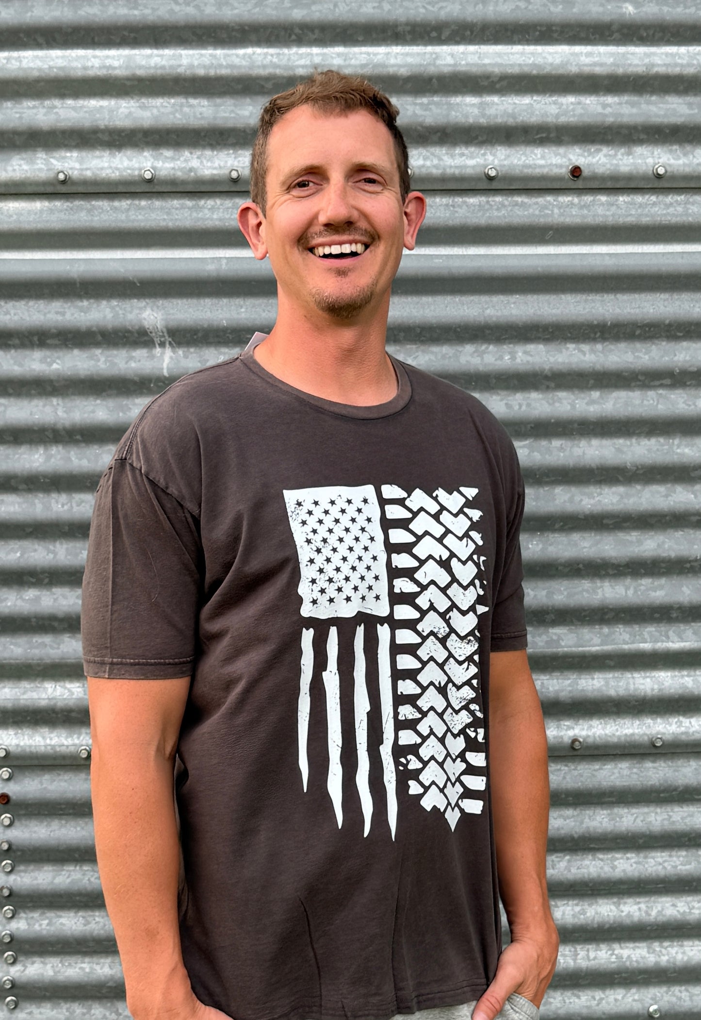 OFF ROAD AMERICAN FLAG TEE