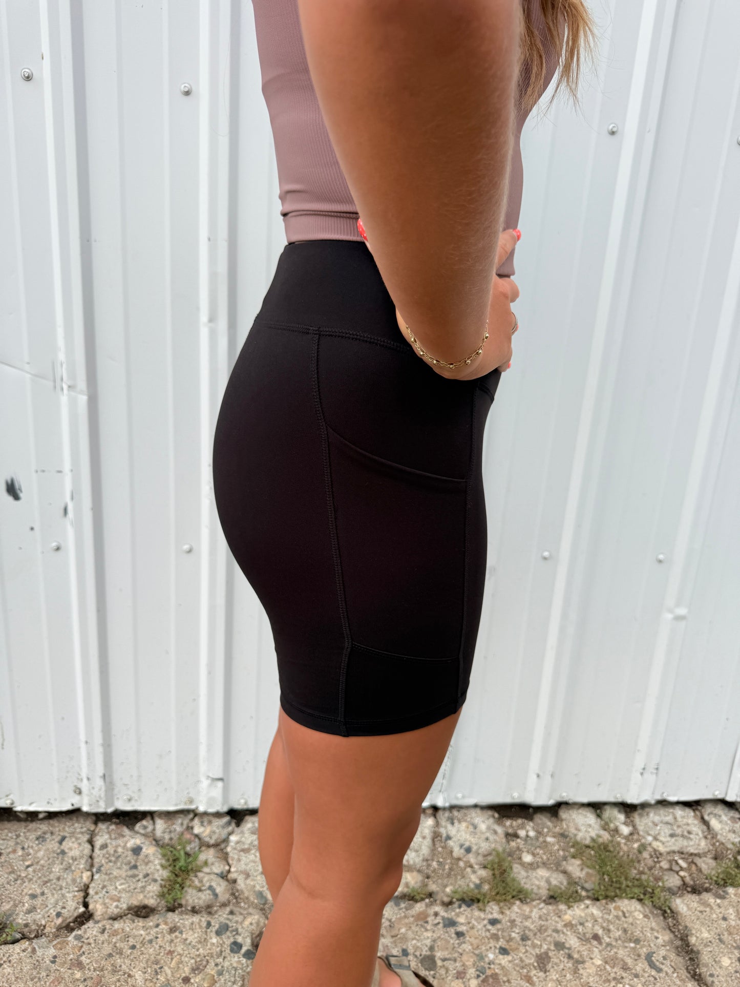 6 INCH BIKER SHORTS BLACK