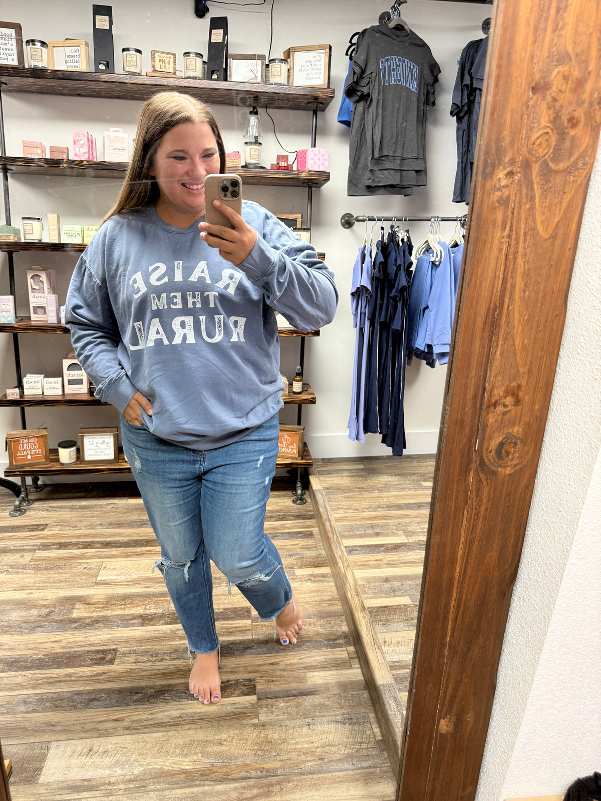 RAISE THEM RURAL 2.0 CREWNECK