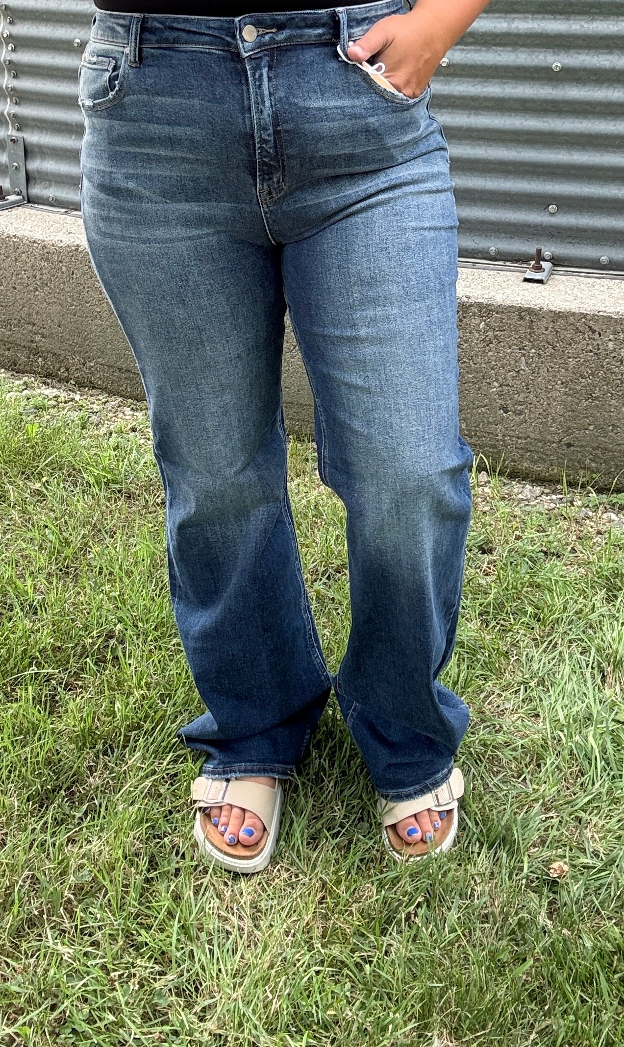 RISEN: HIGH RISE-STRAIGHT JEANS RDP5784X