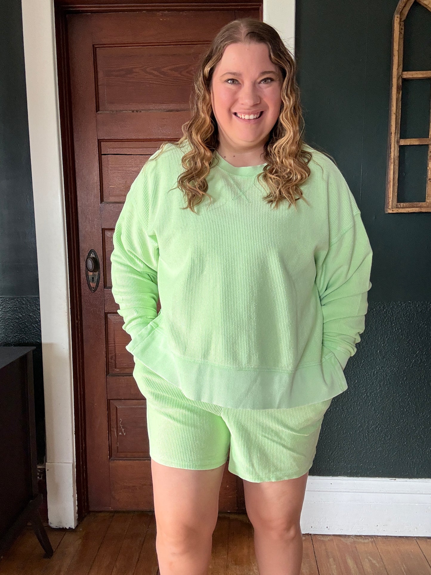 SUMMER GREEN CORDED CROPPED SIDE SLIT CREW