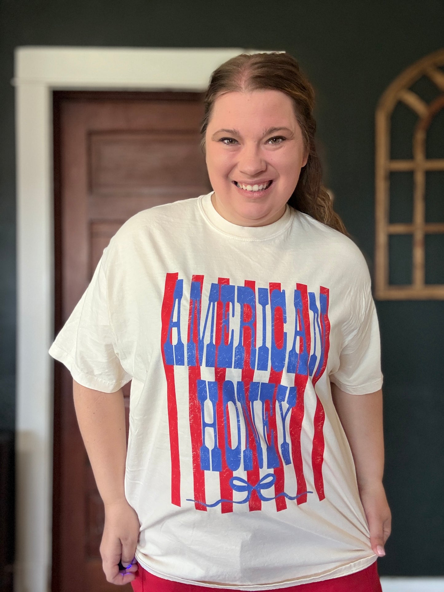 AMERICAN HONEY TEE