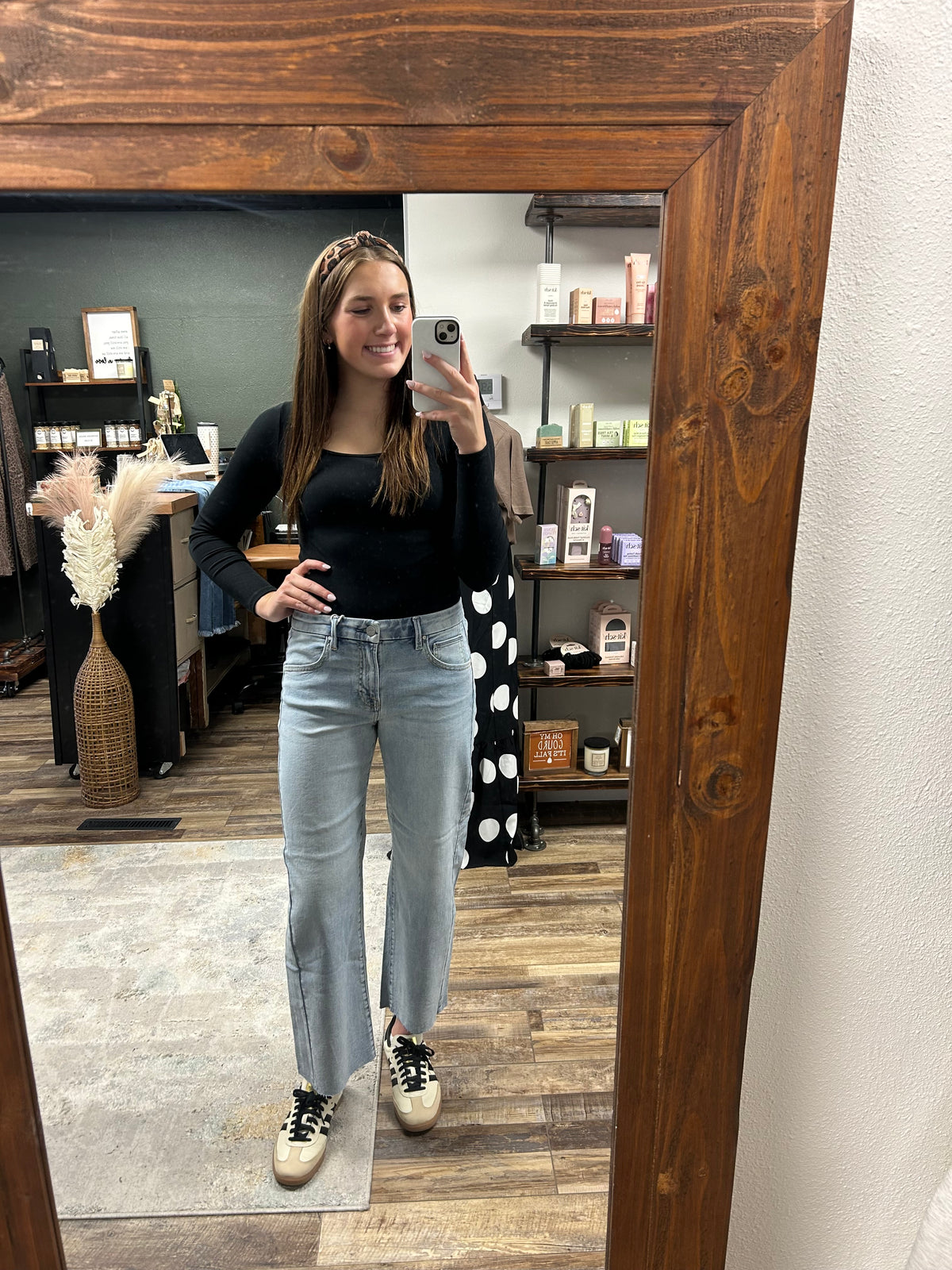 RISEN: LIGHT SLOUCHY CROP STRAIGHT JEANS PSC21758