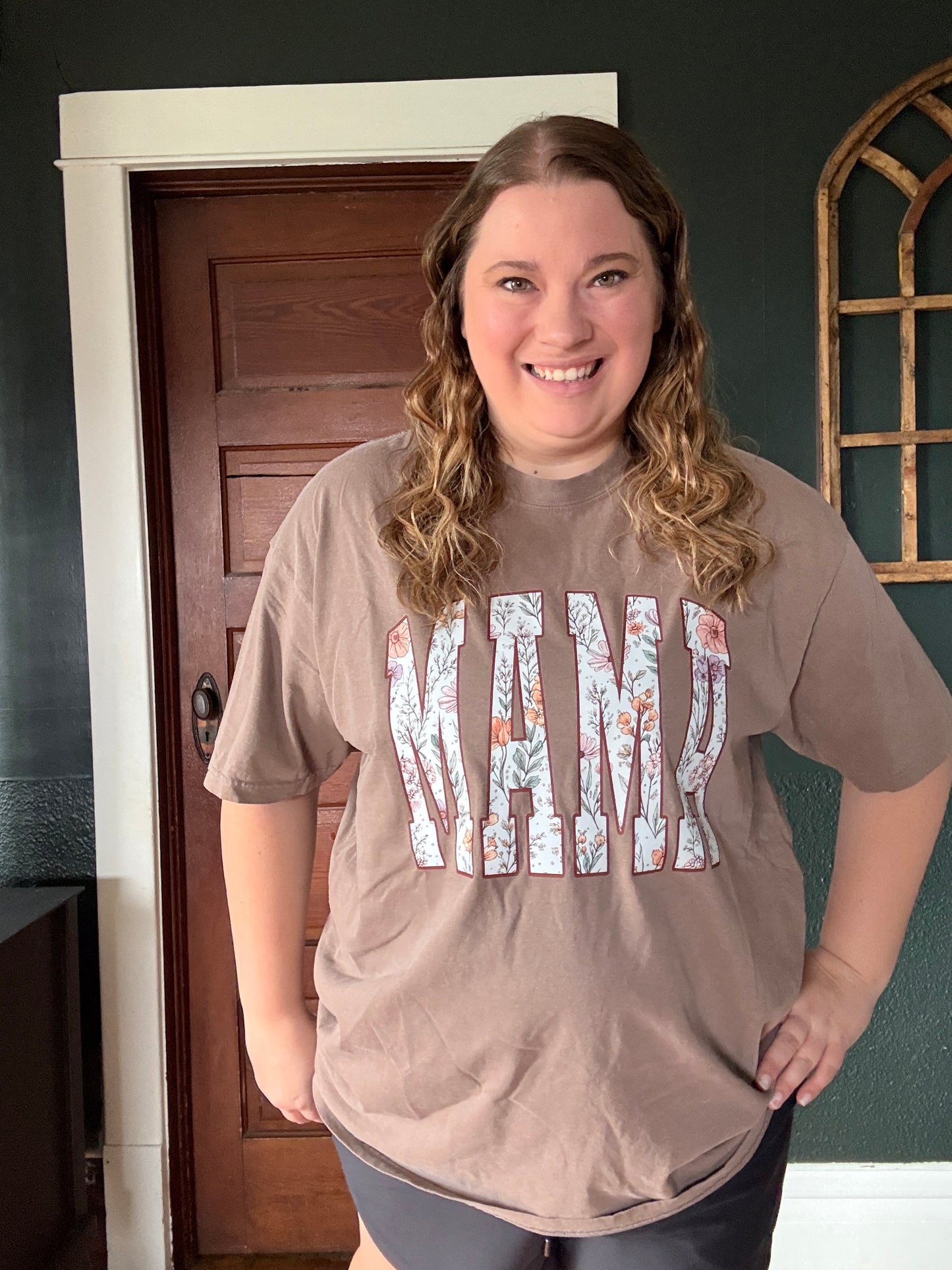FLORAL MAMA TEE