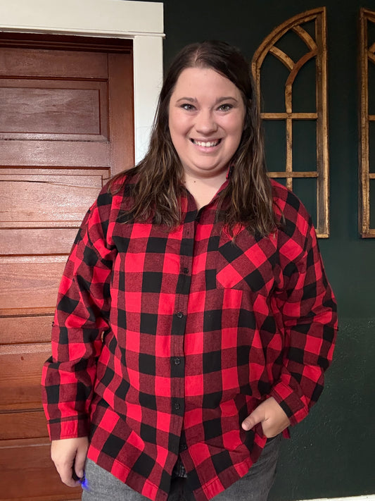 RISEN: FRAYED HEM SHIRT