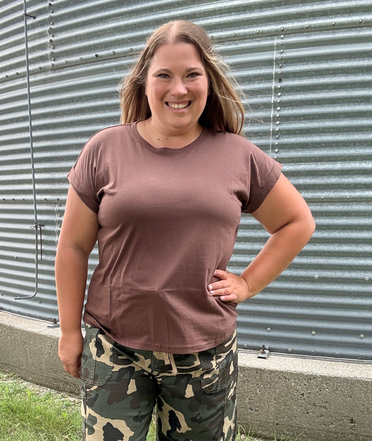 EVERYDAY TEE BROWN