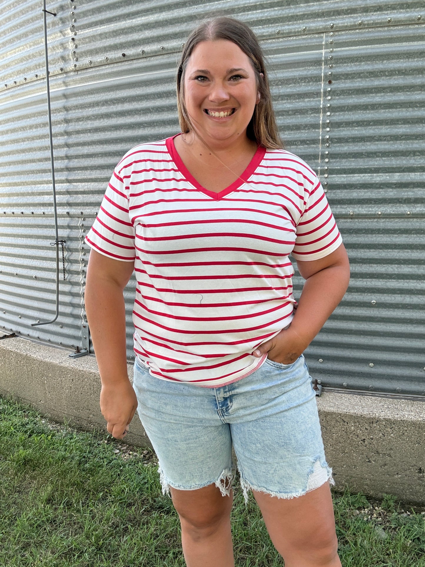STRIPED VNECK TEE RUBY