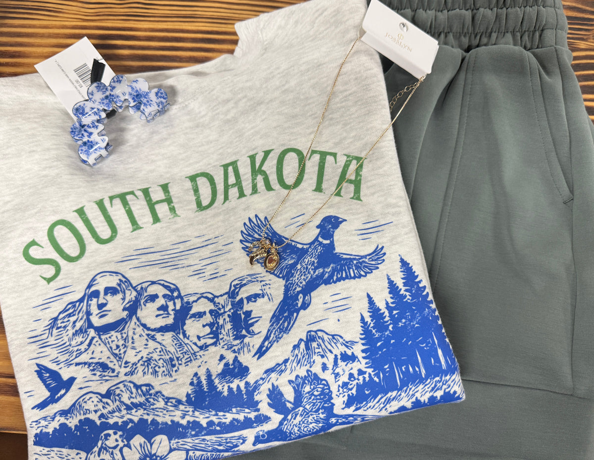 MT RUSHMORE STATE CREWNECK